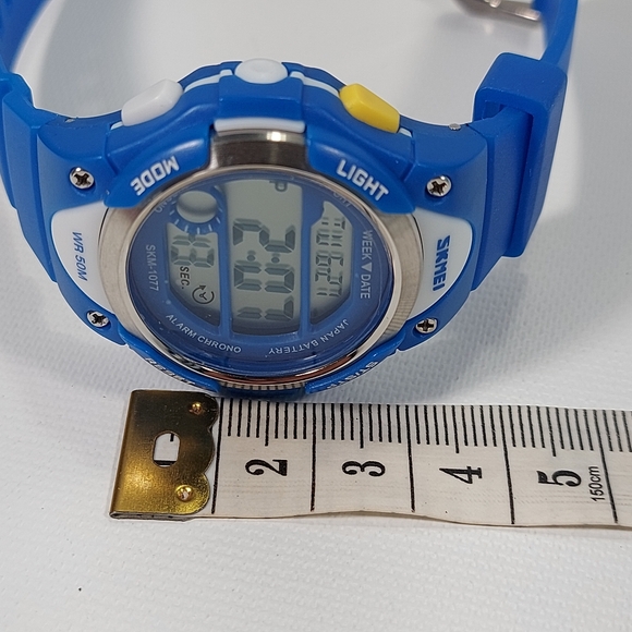 Skmei Kids Unisex Digital Sport LED Waterproof Blue Watch NWOT - Picture 6 of 6